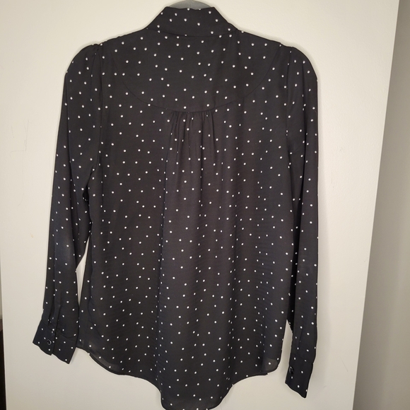 Gilli Women’s Black White Polka Dot Tie Front Blouse Size S Chic - Picture 2 of 6